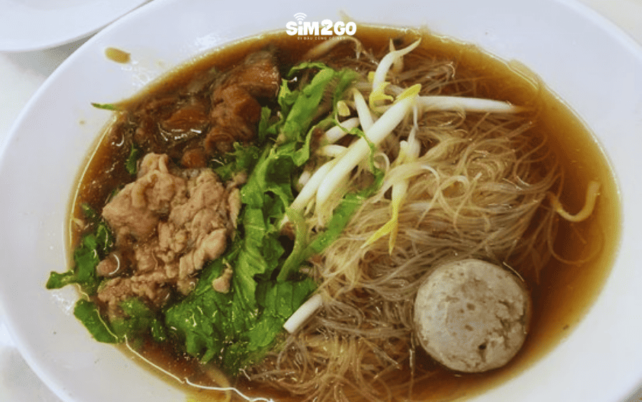 rot-dee-det-la-lua-chon-thich-hop-de-tiet-kiem-chi-phi-an-uong-khi-du-lich-bangkok