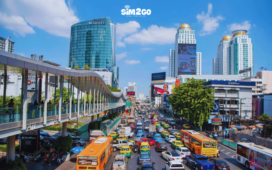 giao-thong-tai-pratunam-thuong-kha-dong-duc