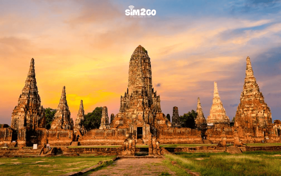 quan-the-cong-vien-lich-su-ayutthaya-la-diem-du-lich-dang-den-o-thai-lan