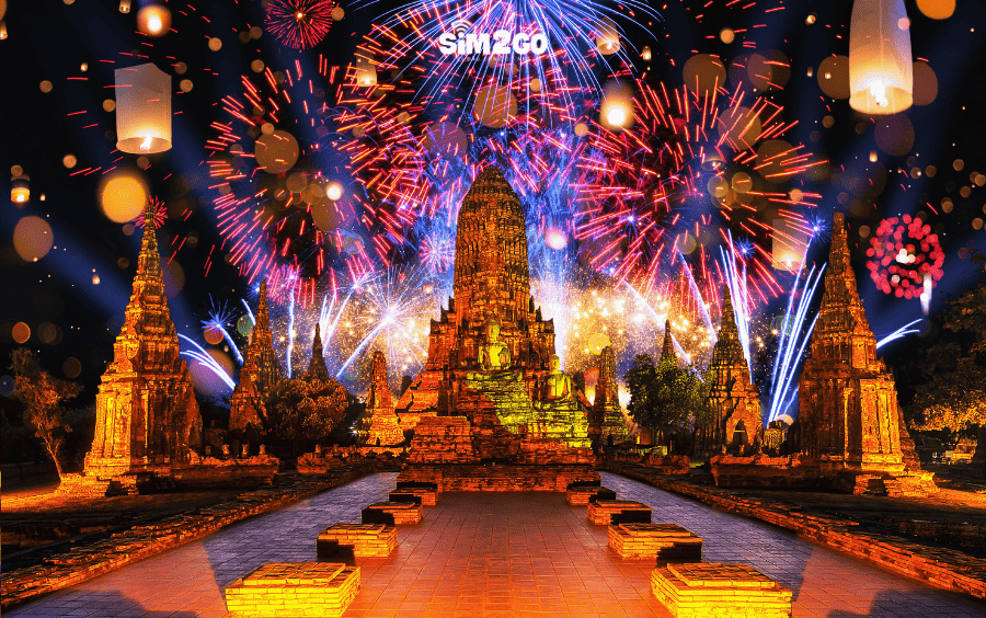ruc-ro-khung-canh-le-hoi-loy-krathong-tai-cong-vien-lich-su-ayutthaya